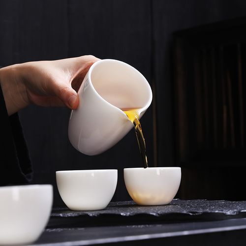 羊脂玉白瓷品茗杯 禅意与匠心的品茶之选