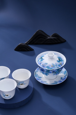一盏茶的光影美学 茶具产品摄影的匠心之道